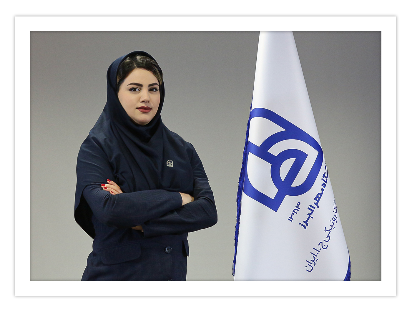 راضیه همتی